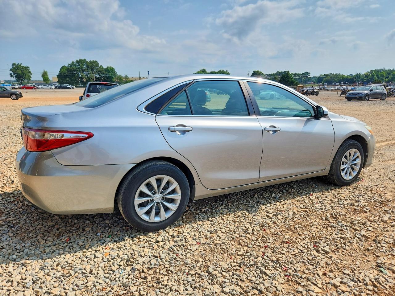 2017 TOYOTA CAMRY