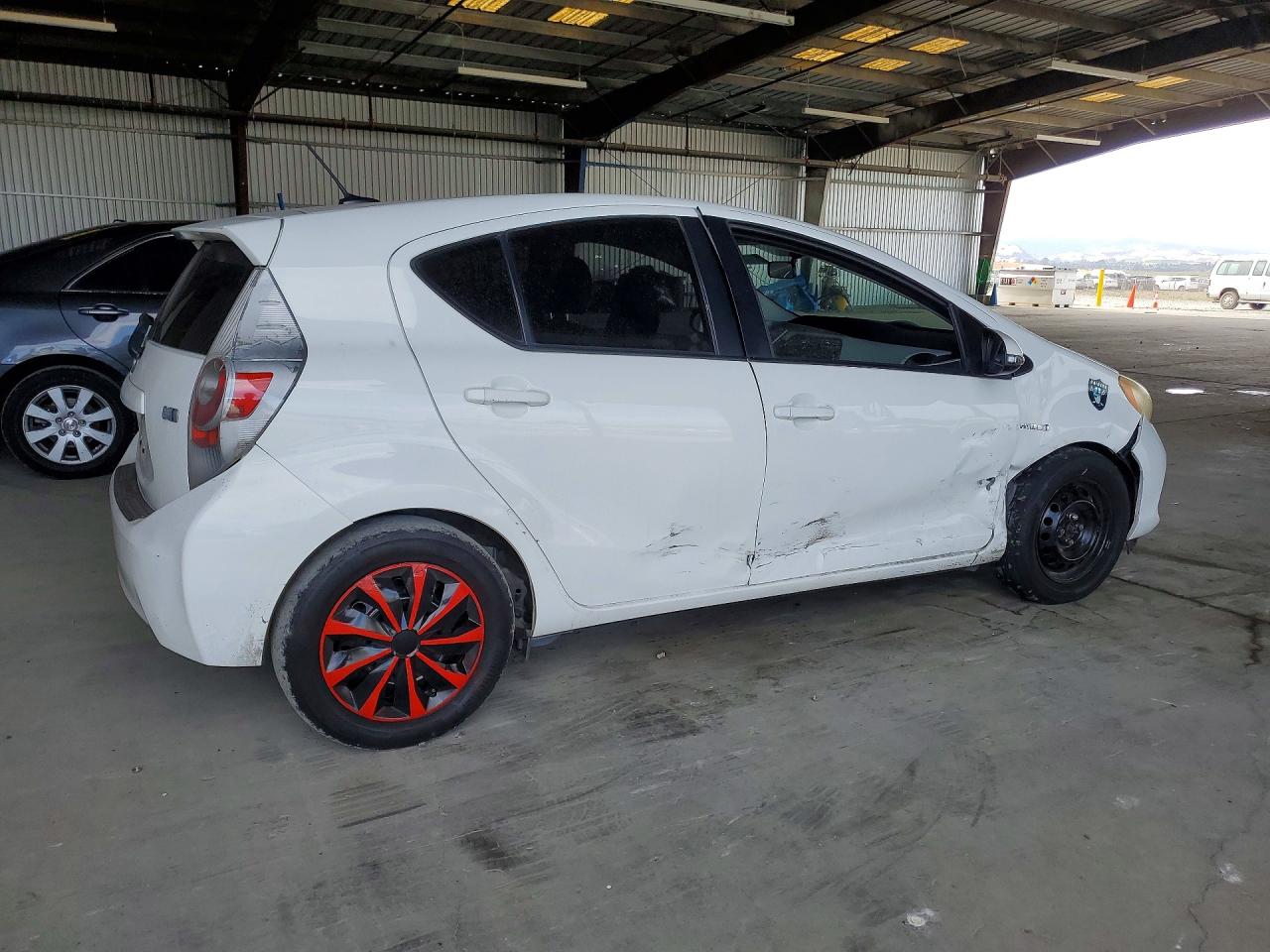 2012 TOYOTA PRIUS