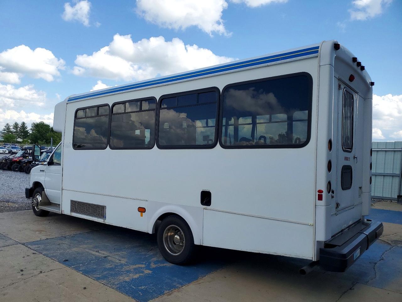2015 FORD ECONOLINE