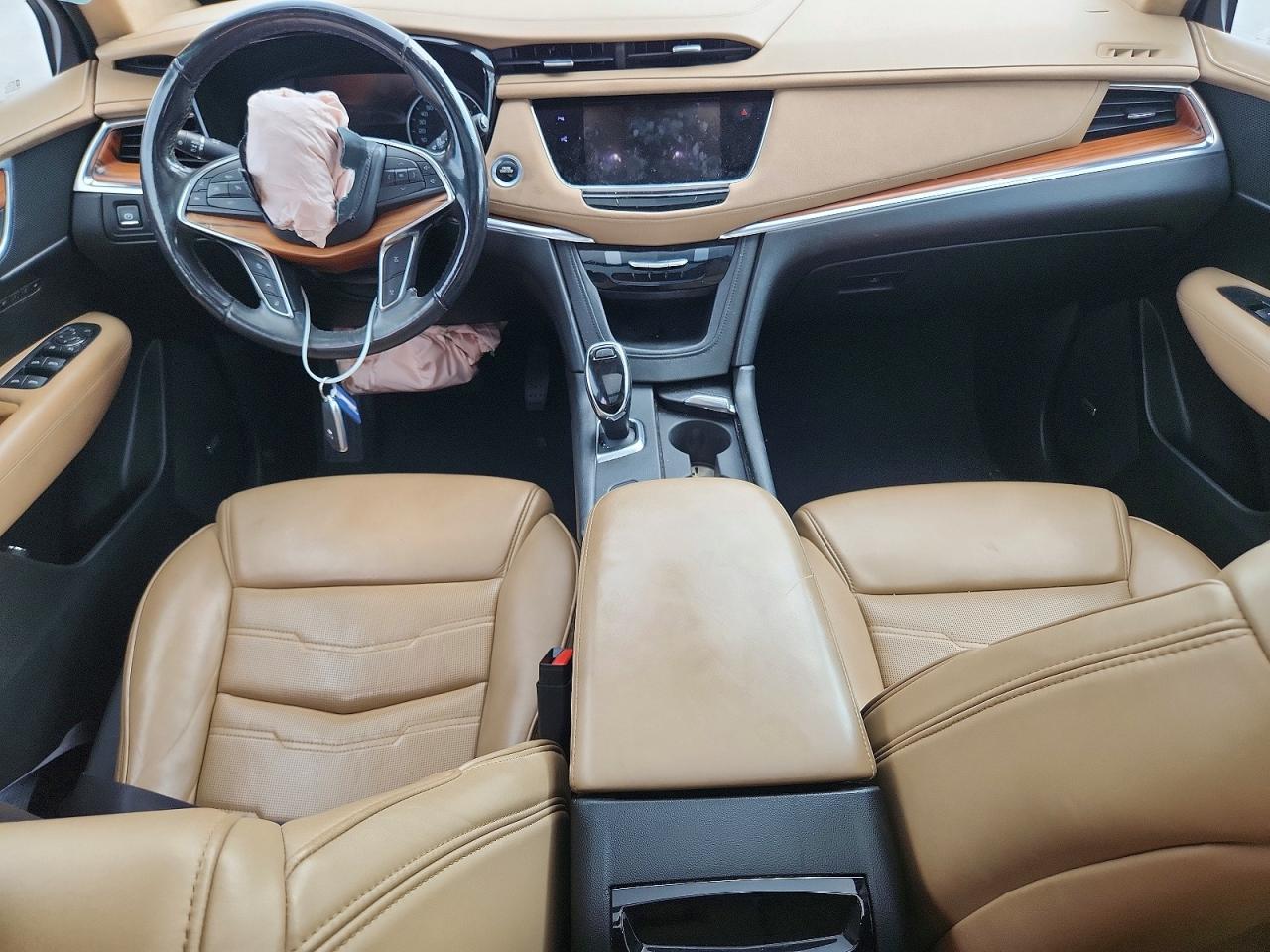 2018 CADILLAC XT5