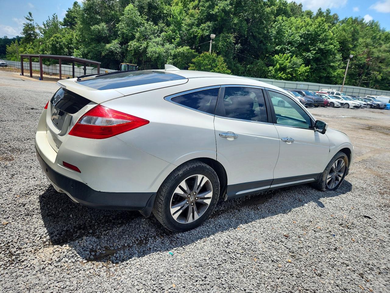 2015 HONDA CROSSTOUR