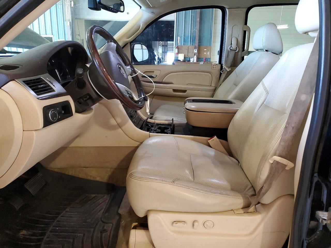 2007 CADILLAC ESCALADE
