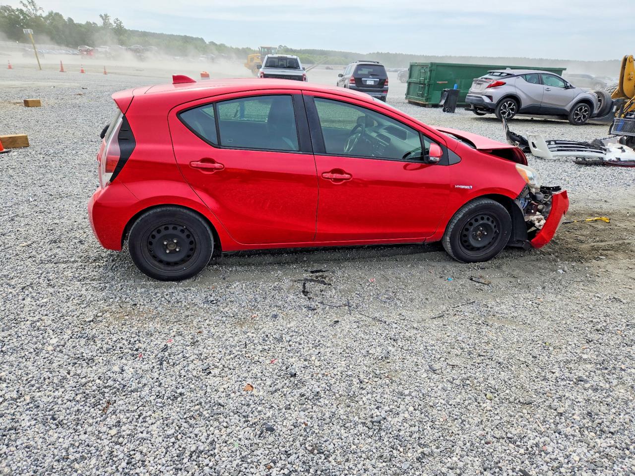 2015 TOYOTA PRIUS C ON