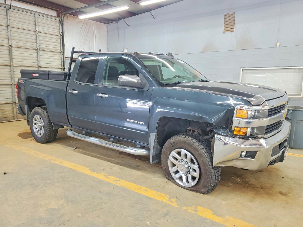 2017 CHEVROLET SILVERADO