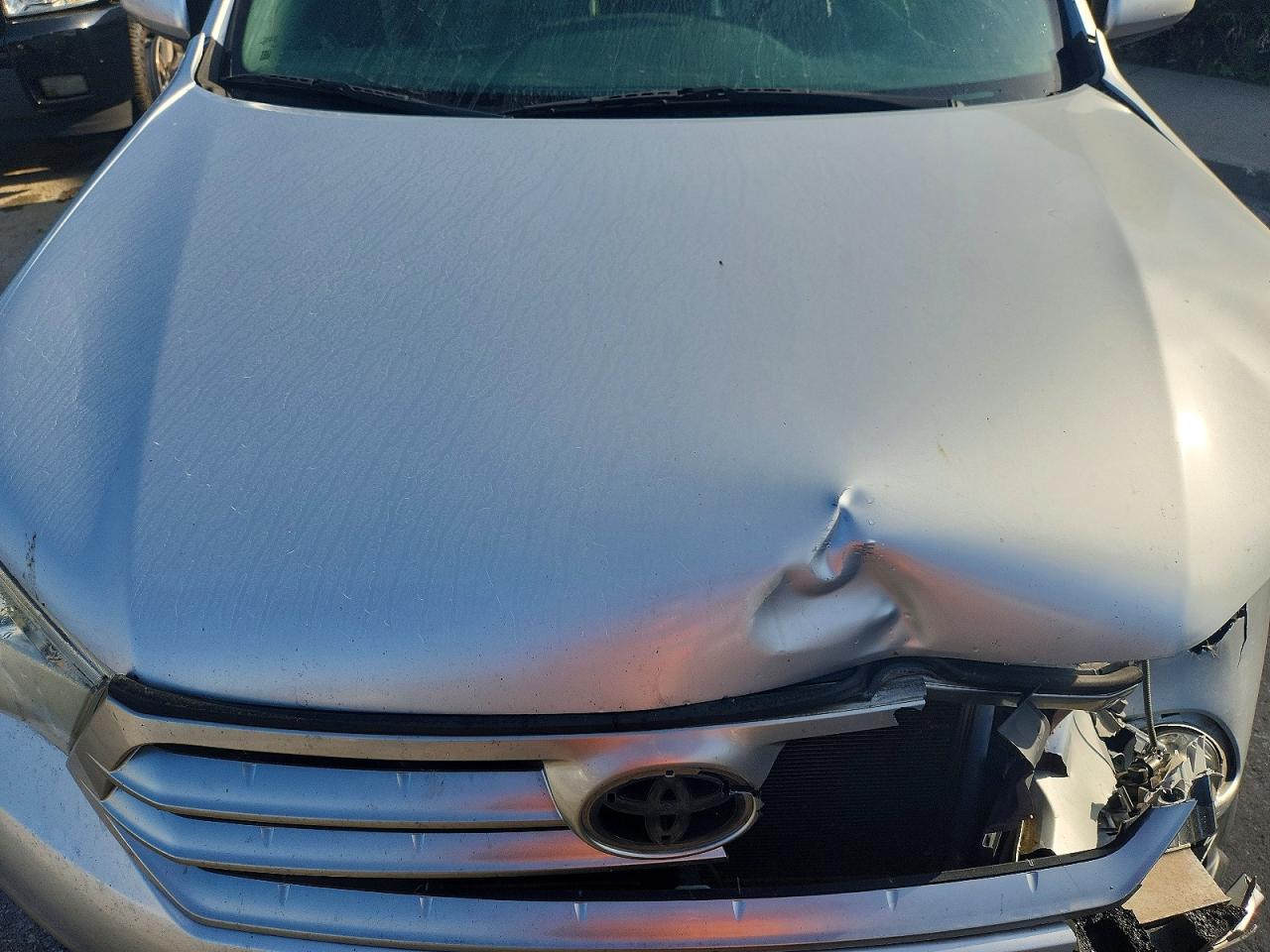 2013 TOYOTA HIGHLANDER
