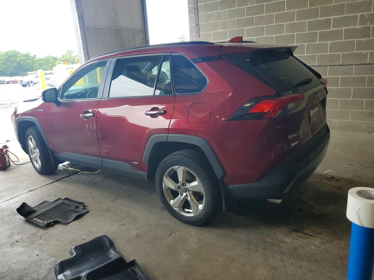 2020 TOYOTA RAV4
