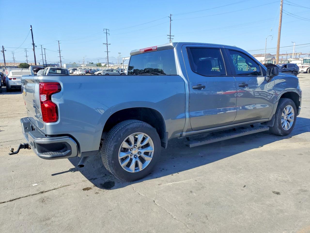2025 CHEVROLET SILVERADO