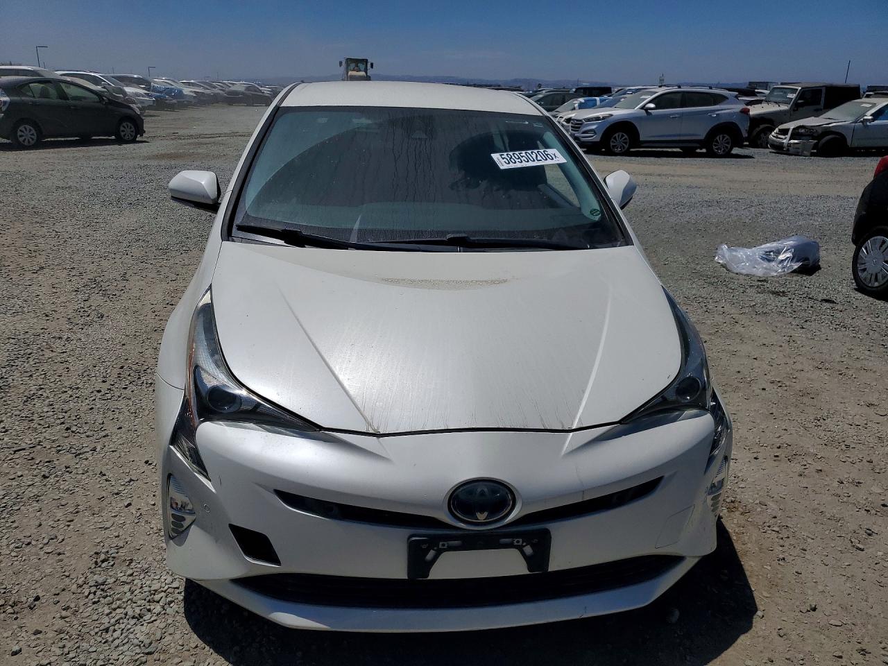 2018 TOYOTA PRIUS