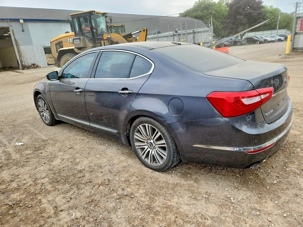 2016 KIA CADENZA