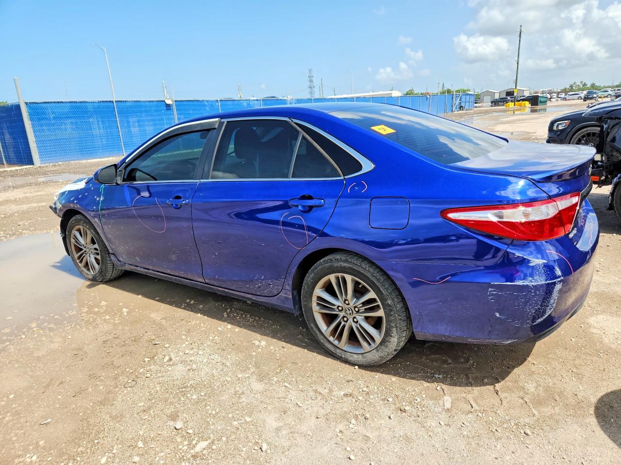 2015 TOYOTA CAMRY