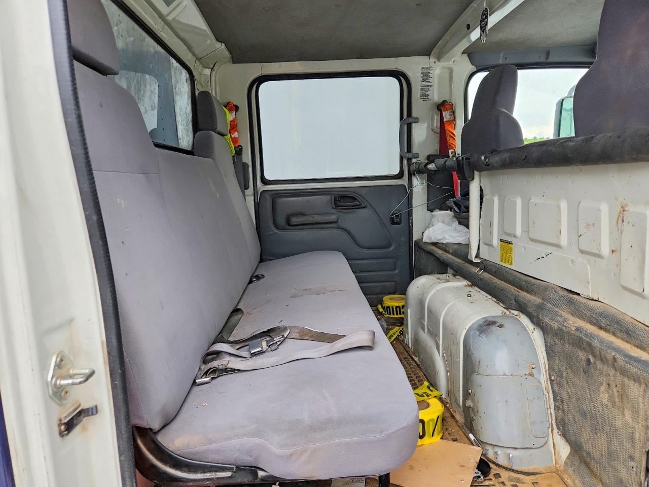 2021 ISUZU NPR