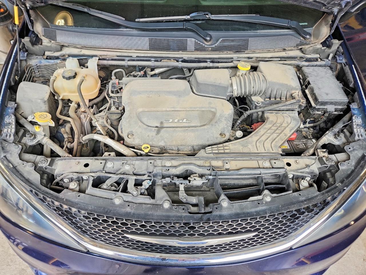 2018 CHRYSLER PACIFICA