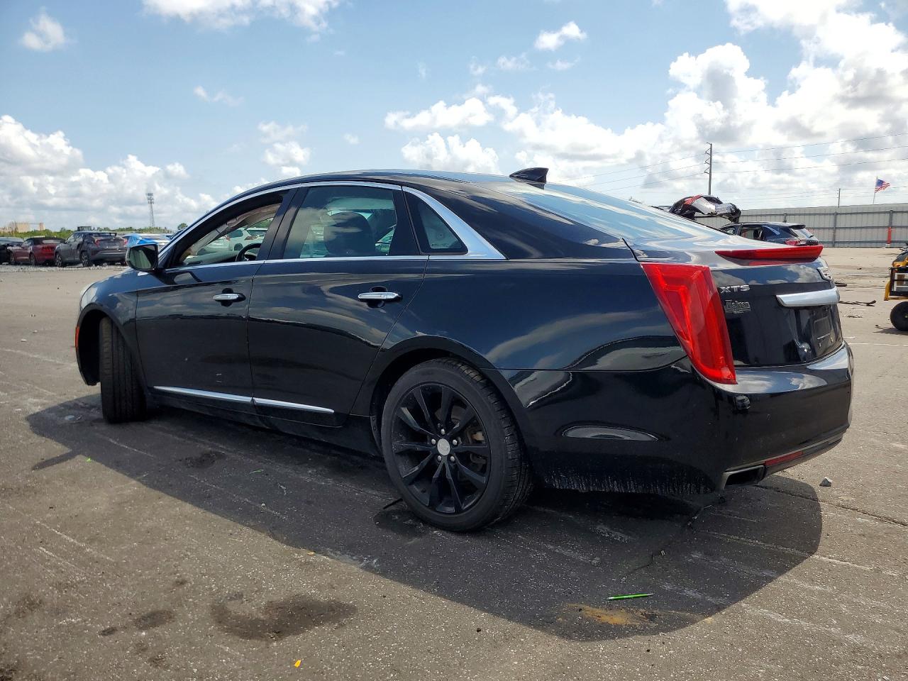 2017 CADILLAC XTS