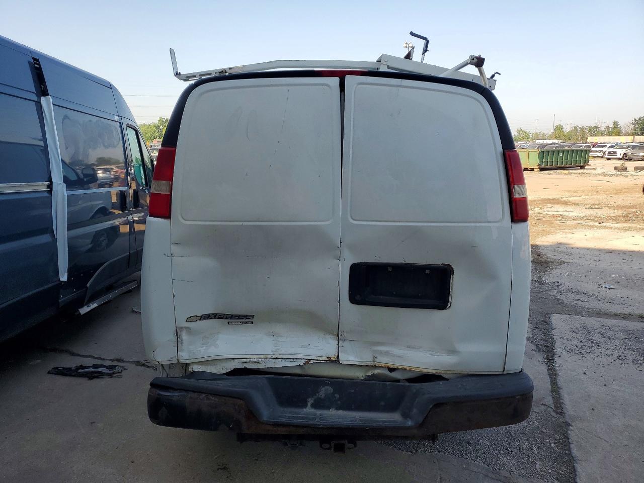 2013 CHEVROLET EXPRESS
