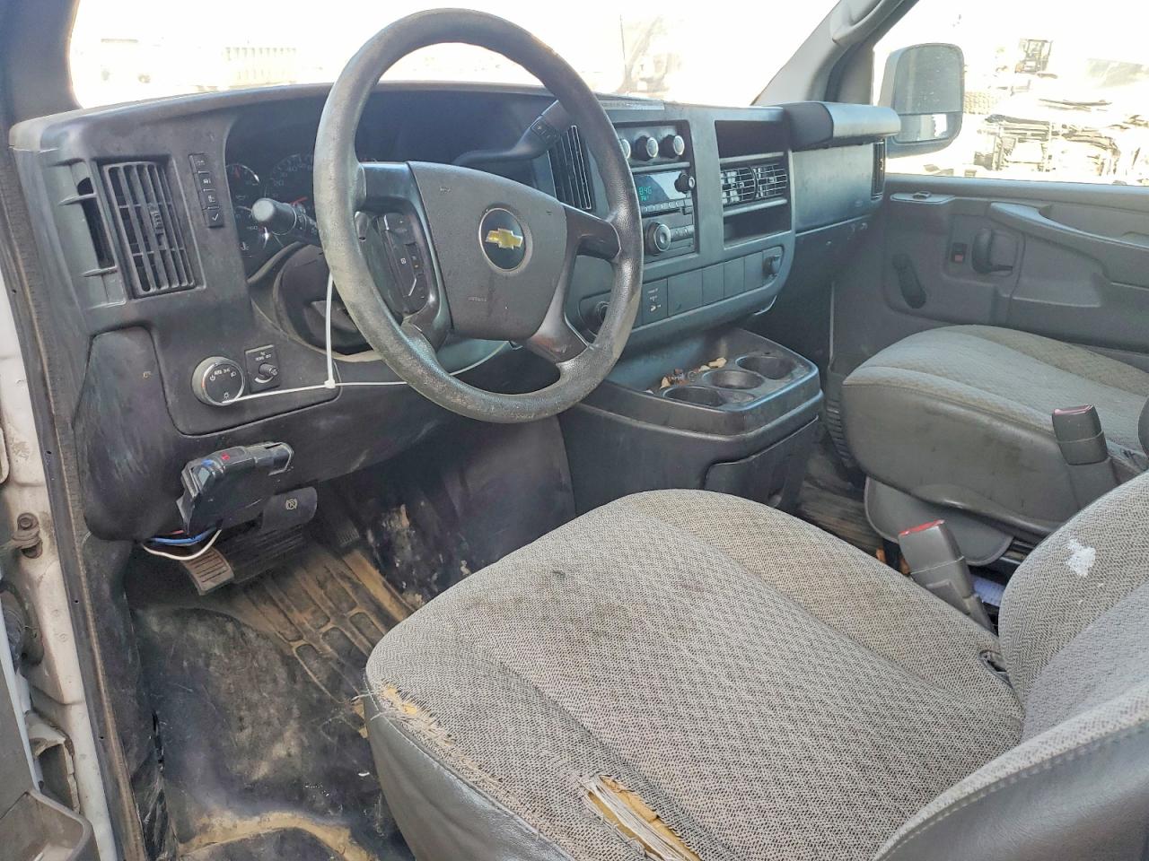 2013 CHEVROLET EXPRESS