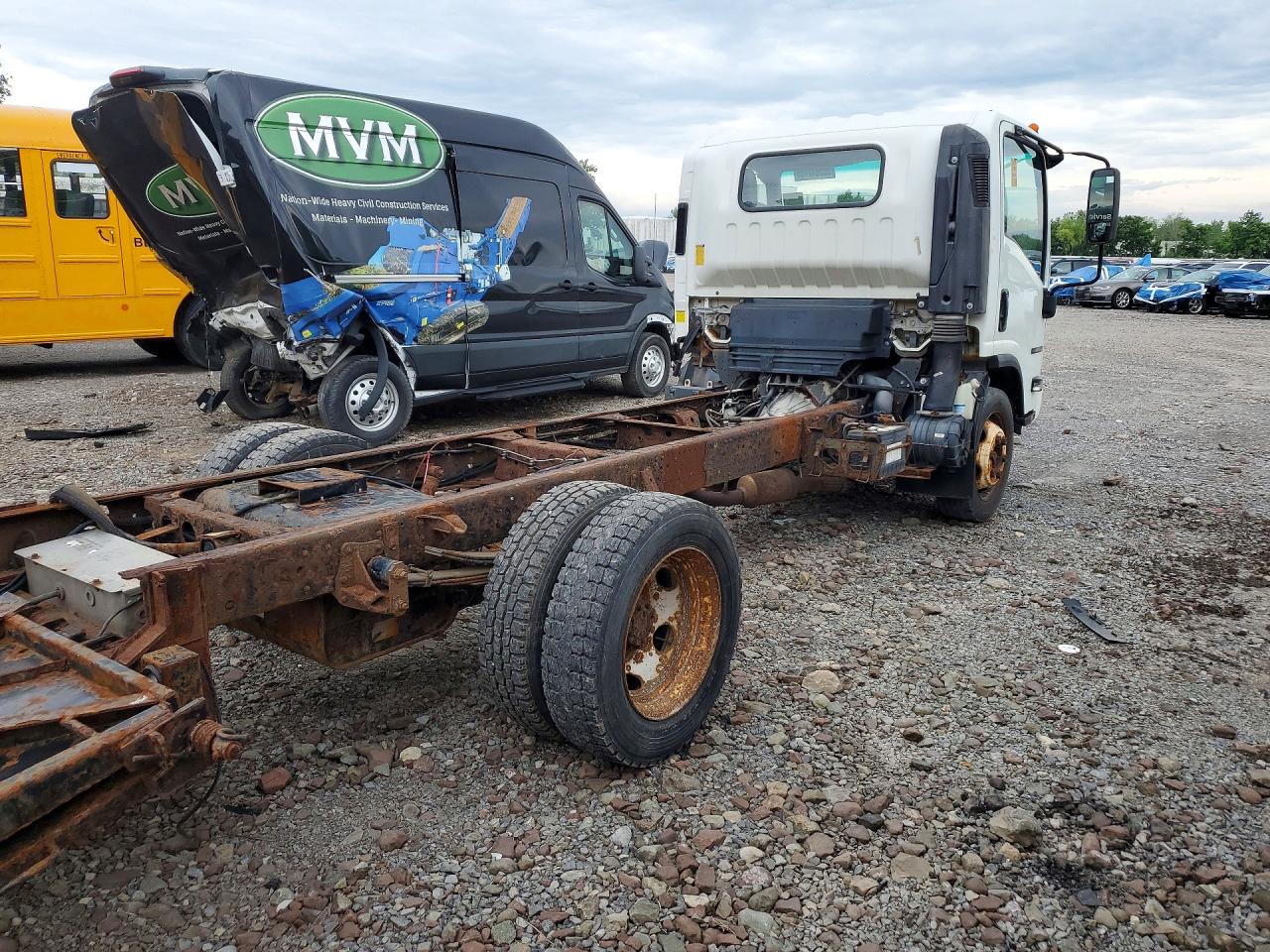 2012 ISUZU NPR