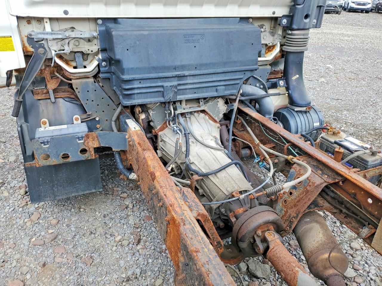 2012 ISUZU NPR