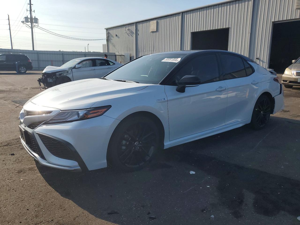 2021 TOYOTA CAMRY