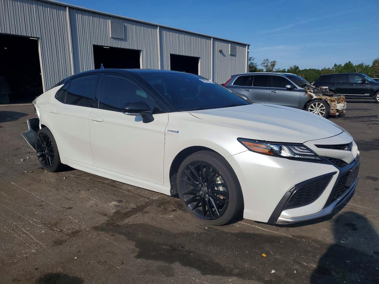 2021 TOYOTA CAMRY