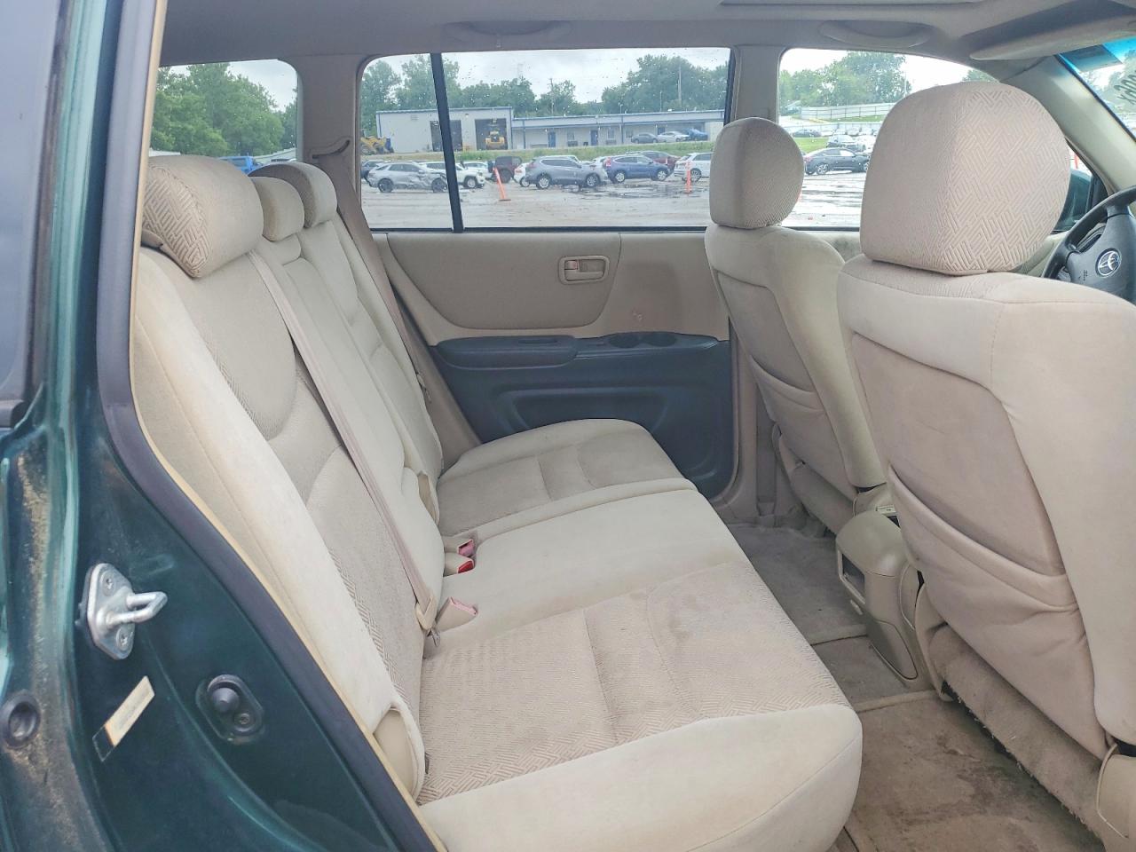 2002 TOYOTA HIGHLANDER