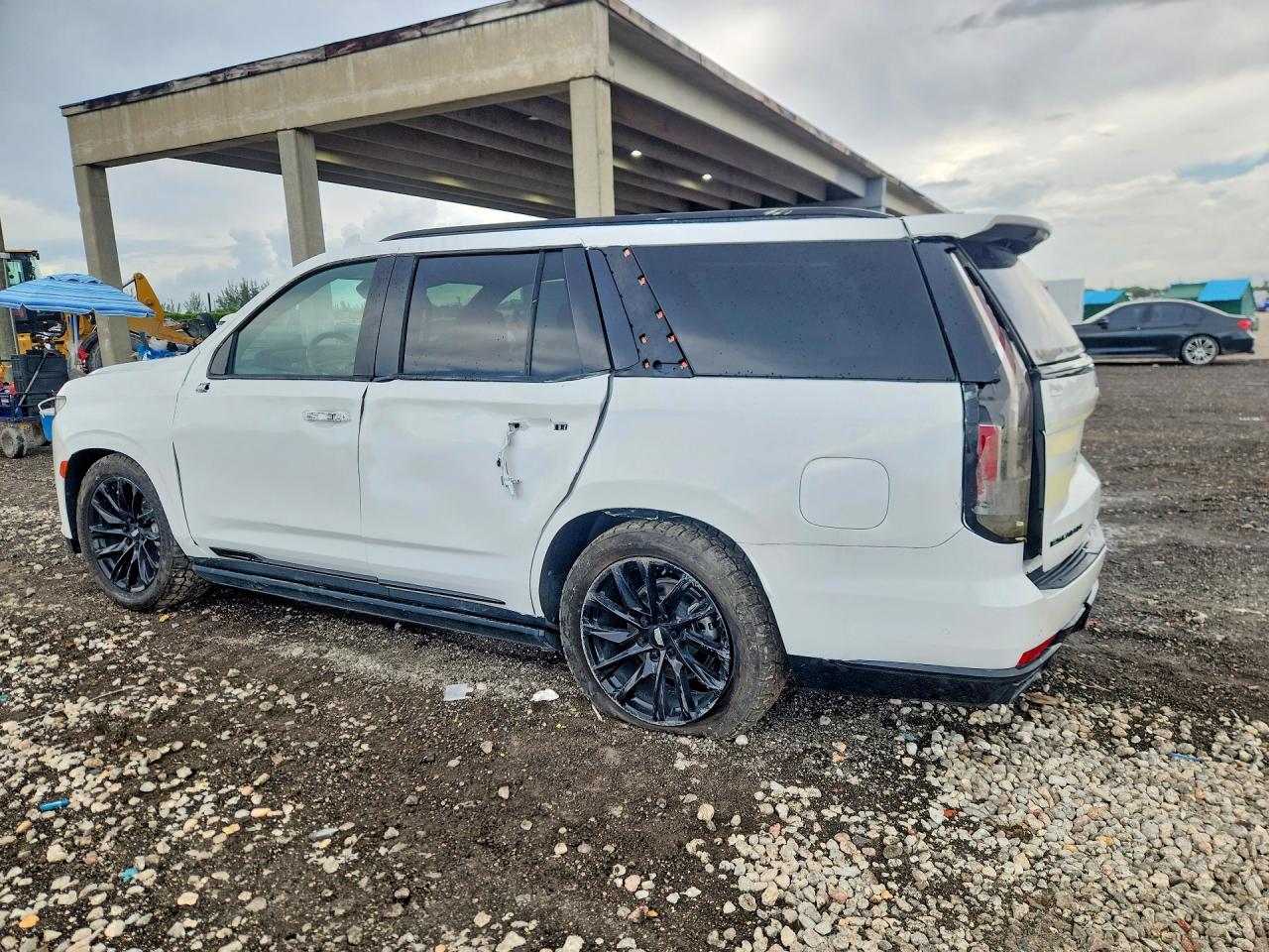 2023 CADILLAC ESCALADE