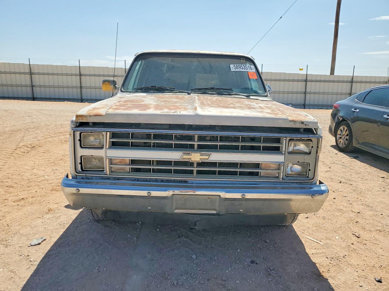 1988 CHEVROLET SUBURBAN