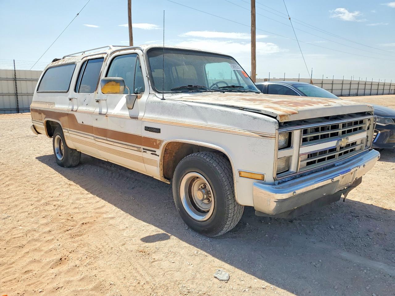 1988 CHEVROLET SUBURBAN