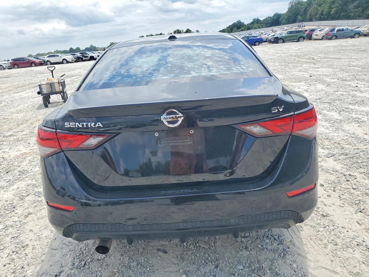 2022 NISSAN SENTRA