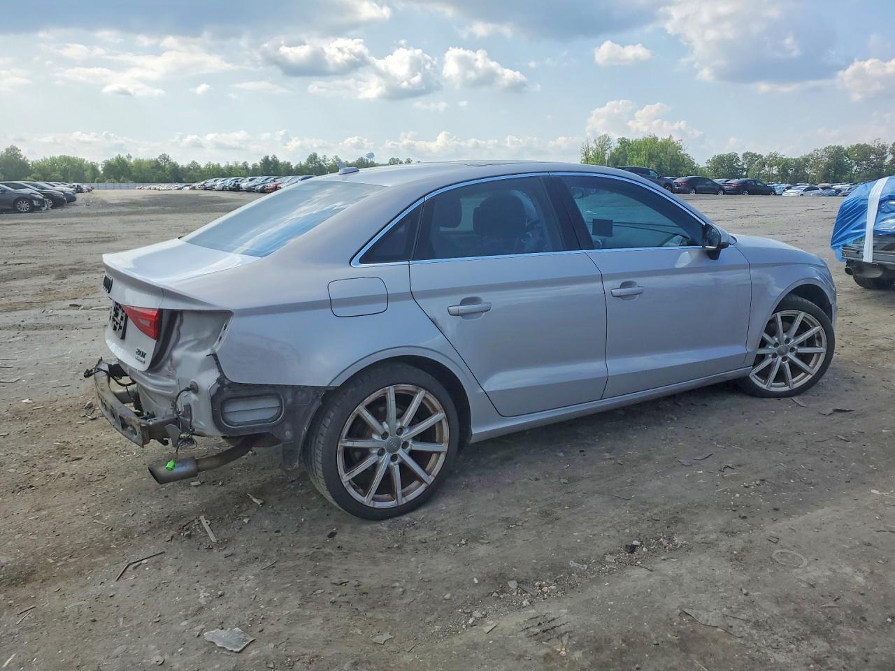 2015 AUDI A3