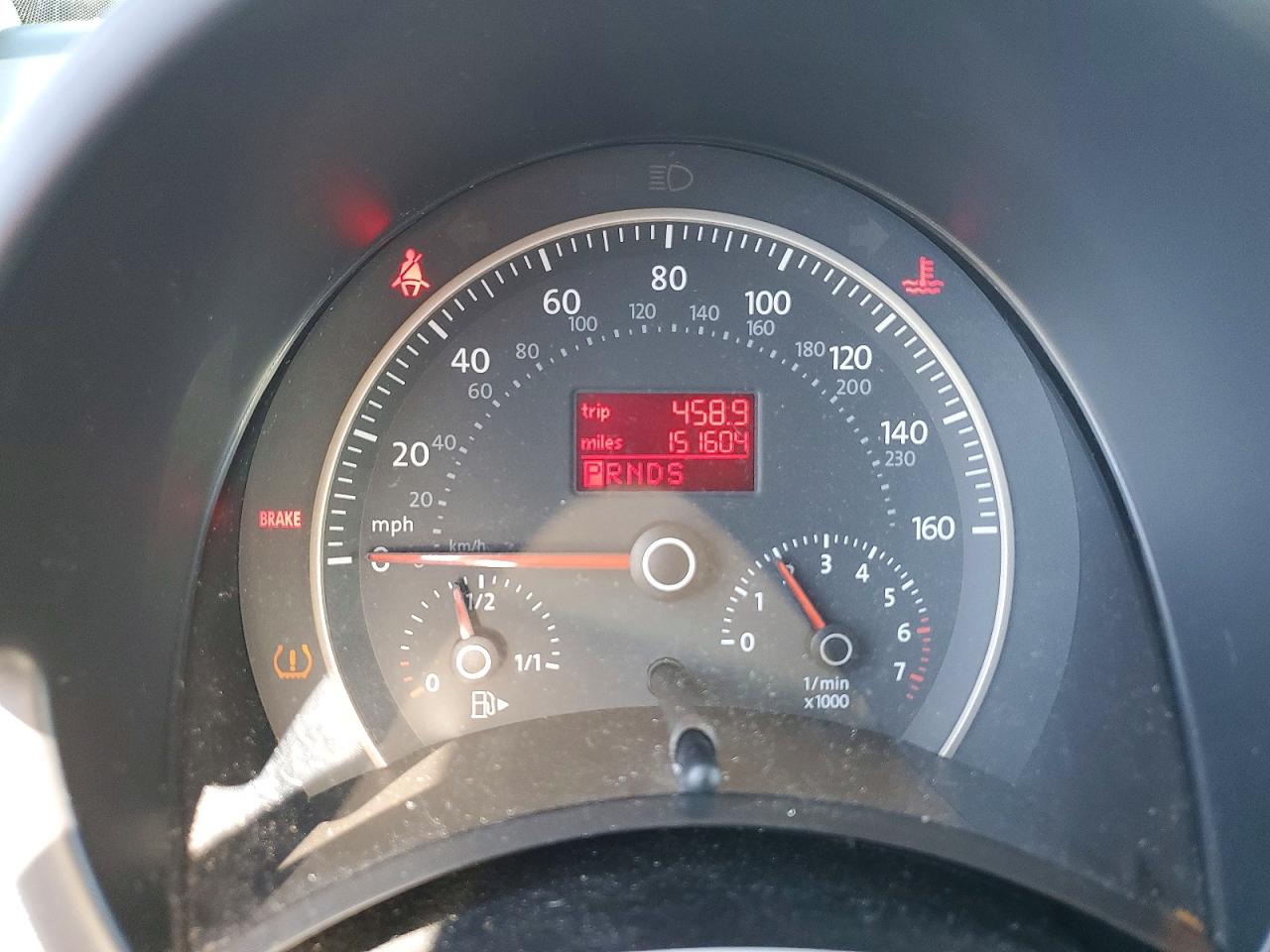 2010 VOLKSWAGEN BEETLE
