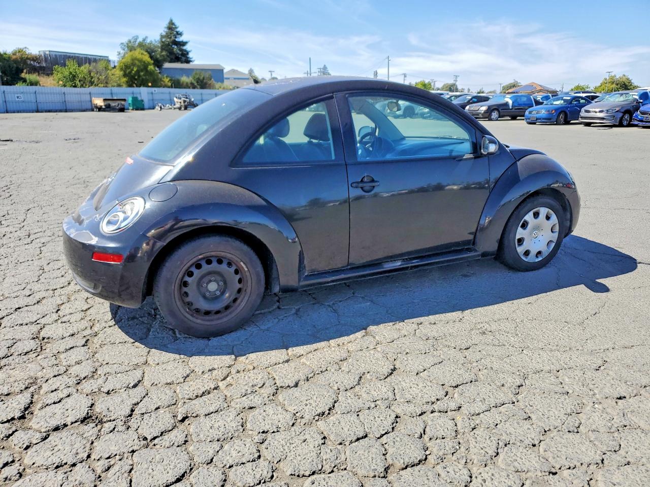 2010 VOLKSWAGEN BEETLE