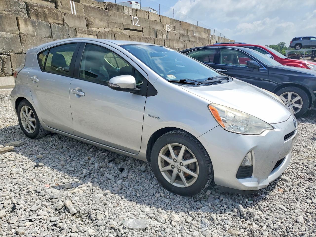 2012 TOYOTA PRIUS