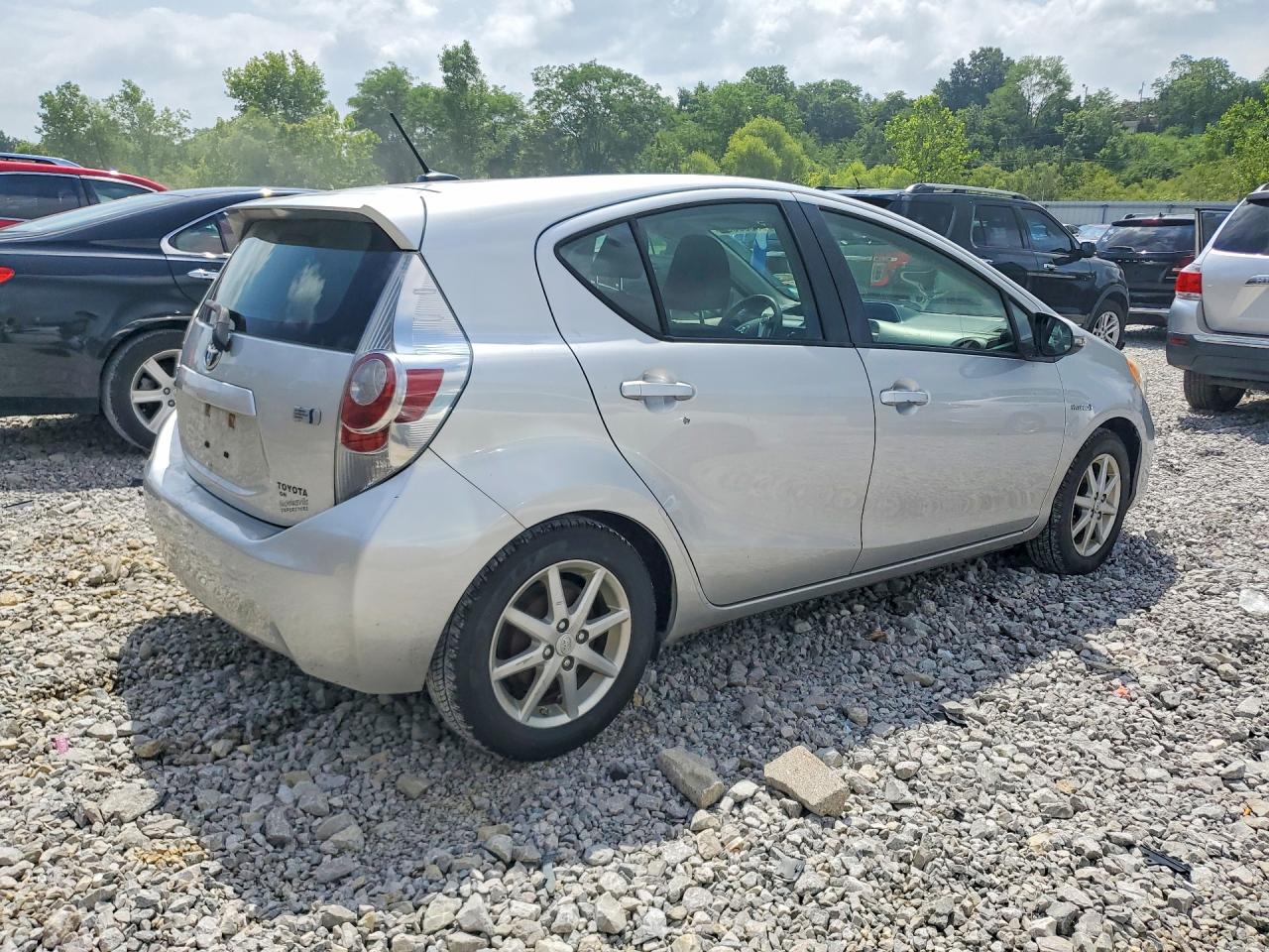 2012 TOYOTA PRIUS
