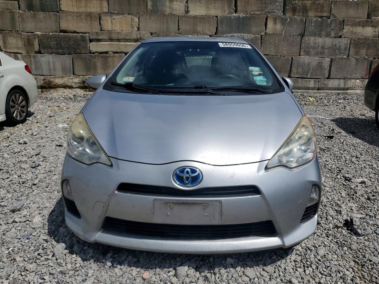 2012 TOYOTA PRIUS