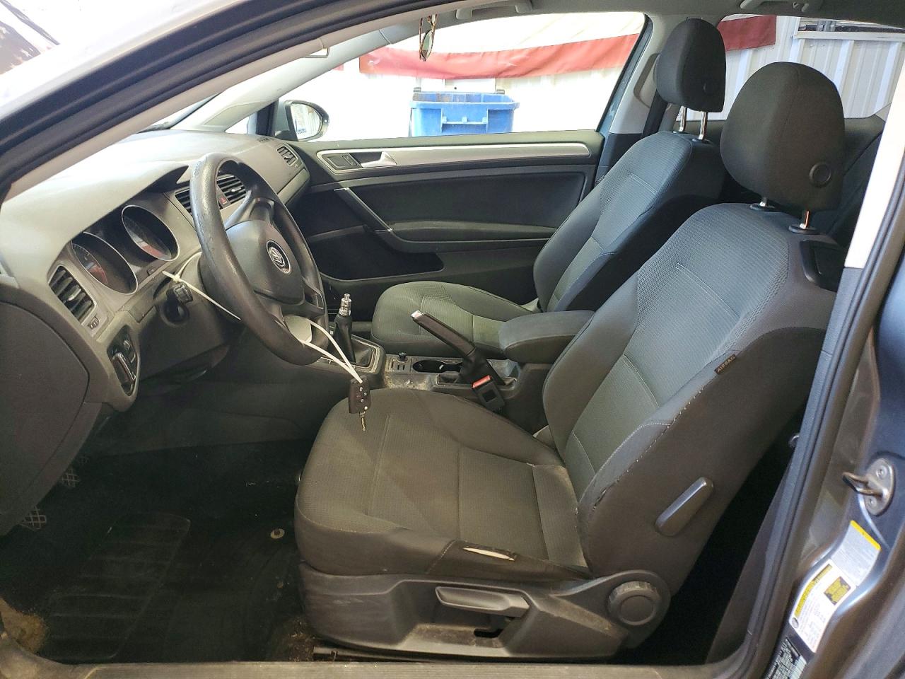 2015 VOLKSWAGEN GOLF