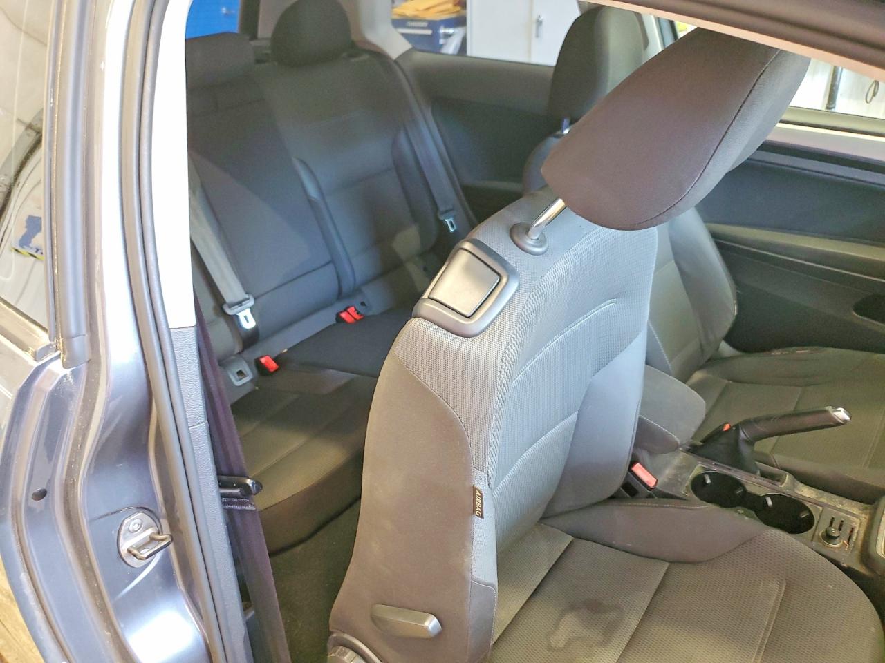 2015 VOLKSWAGEN GOLF