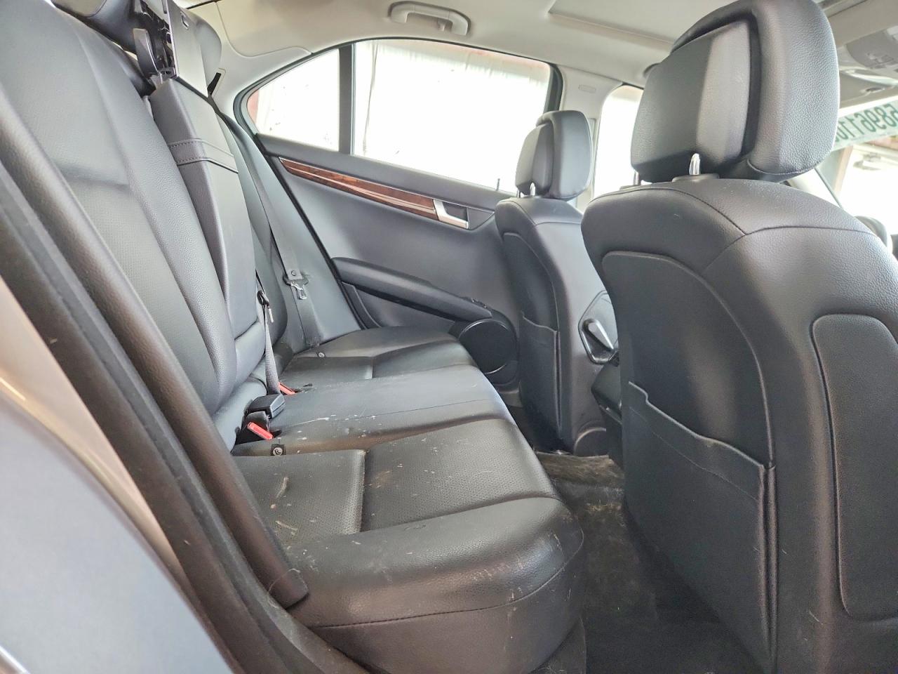 2012 MERCEDES-BENZ C-CLASS