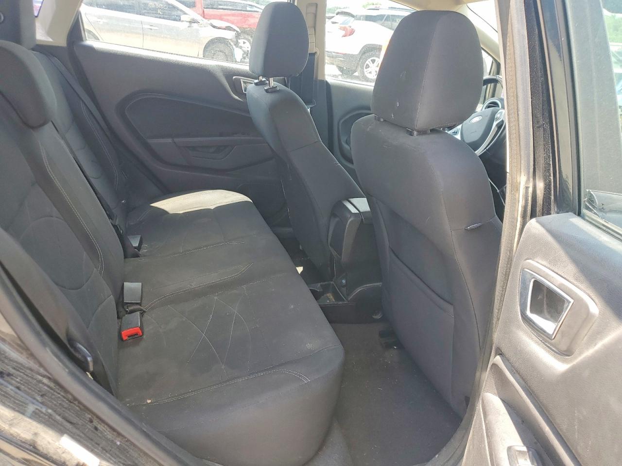 2014 FORD FIESTA