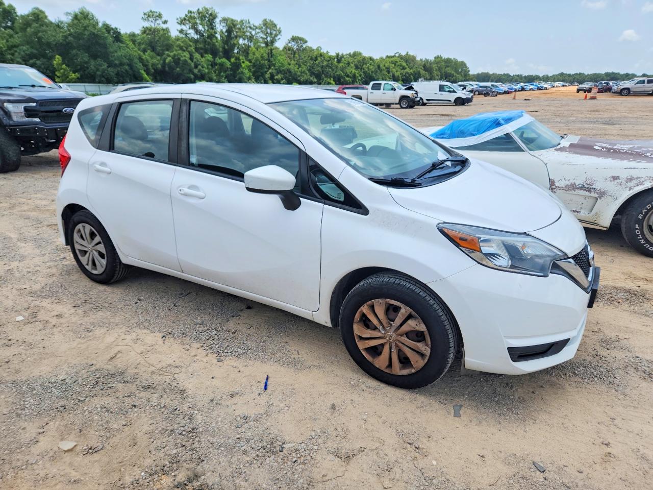 2018 NISSAN VERSA