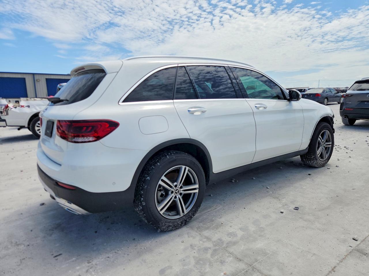 2021 MERCEDES-BENZ GLC-CLASS