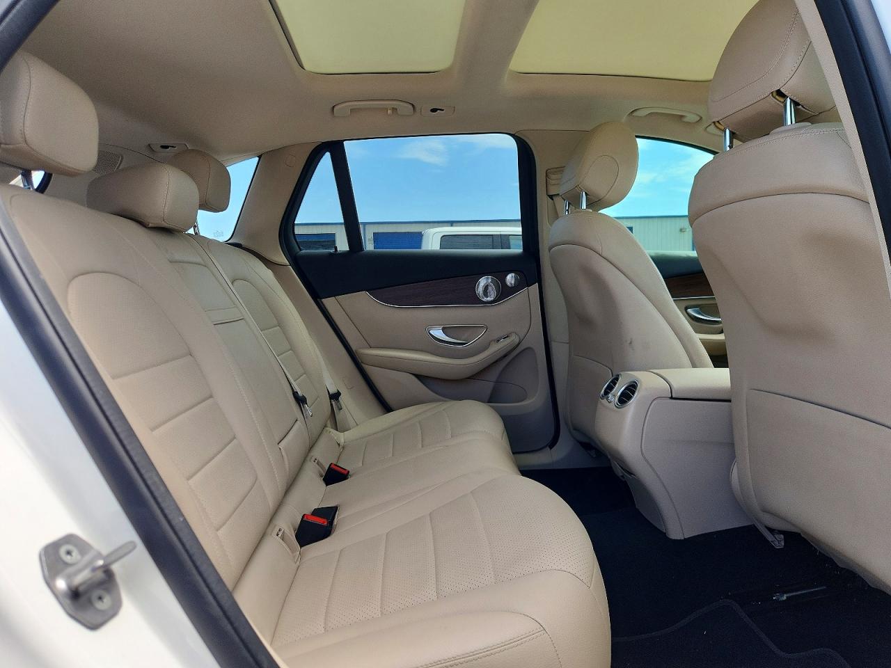 2021 MERCEDES-BENZ GLC-CLASS