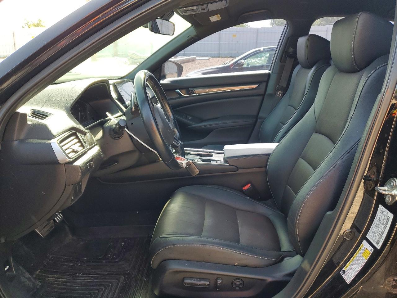 2019 HONDA ACCORD