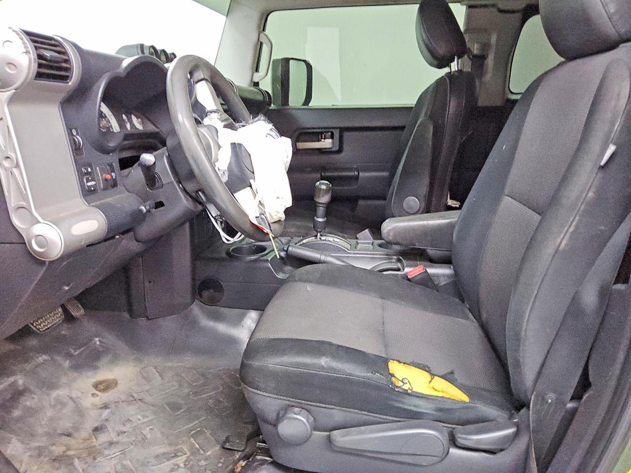 2010 TOYOTA FJ CRUISER