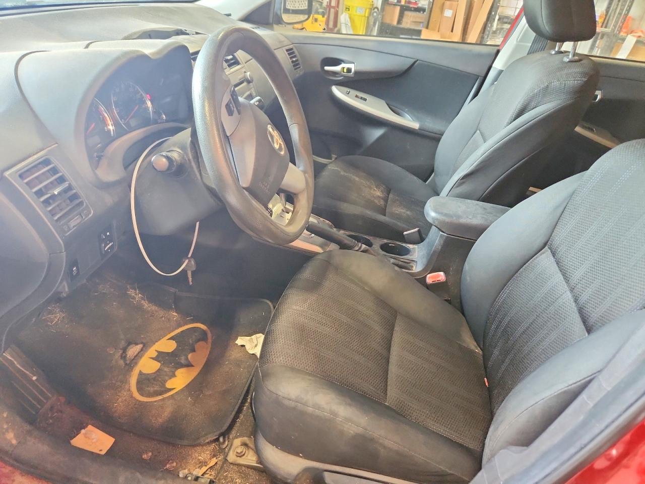 2011 TOYOTA COROLLA