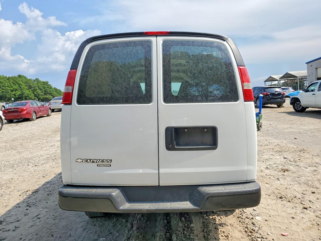 2016 CHEVROLET EXPRESS