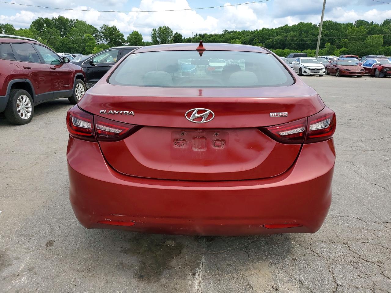2015 HYUNDAI ELANTRA