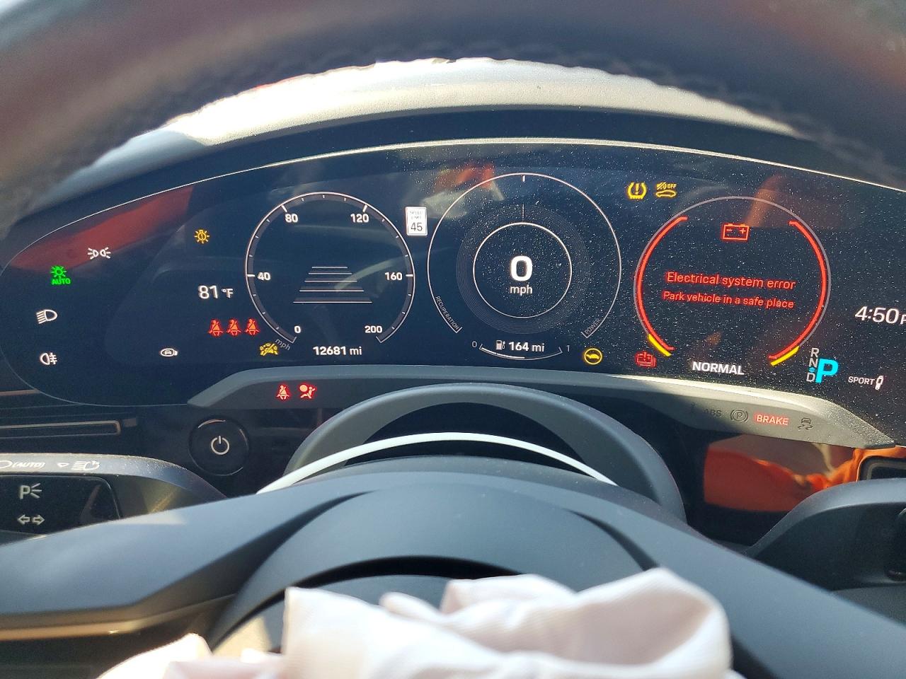 2023 PORSCHE TAYCAN