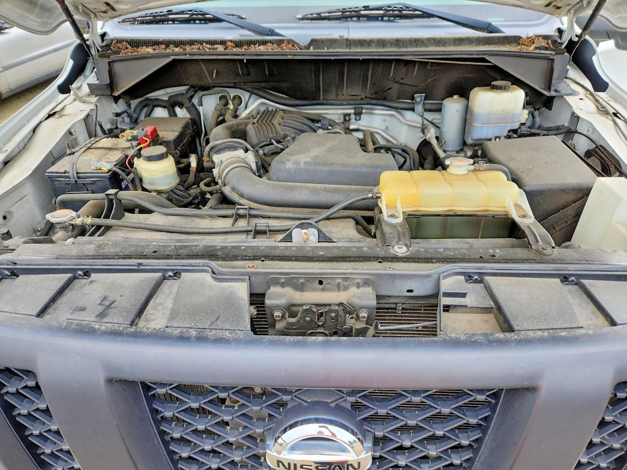 2016 NISSAN NV