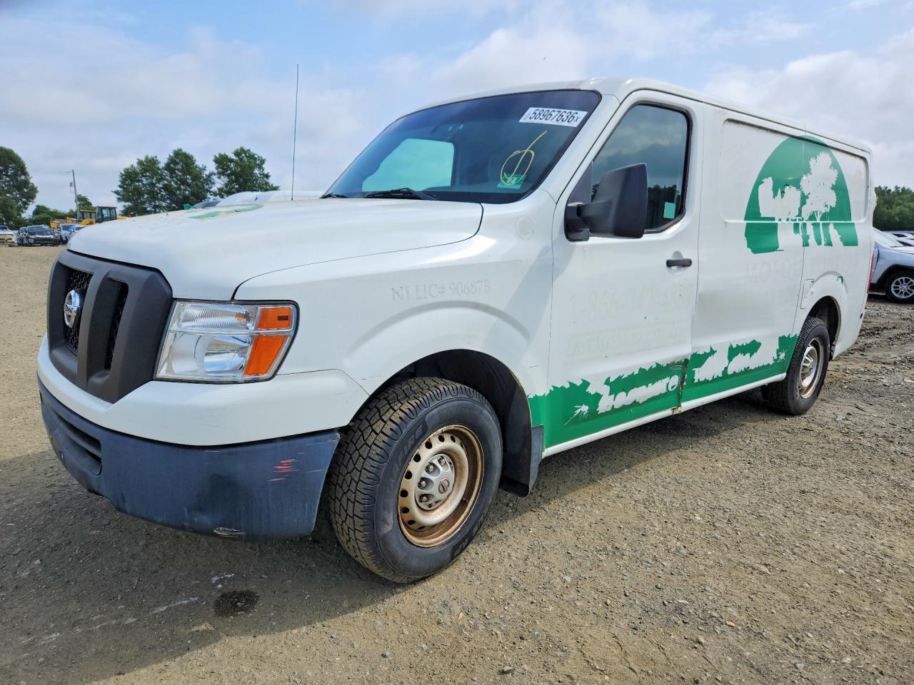 2016 NISSAN NV