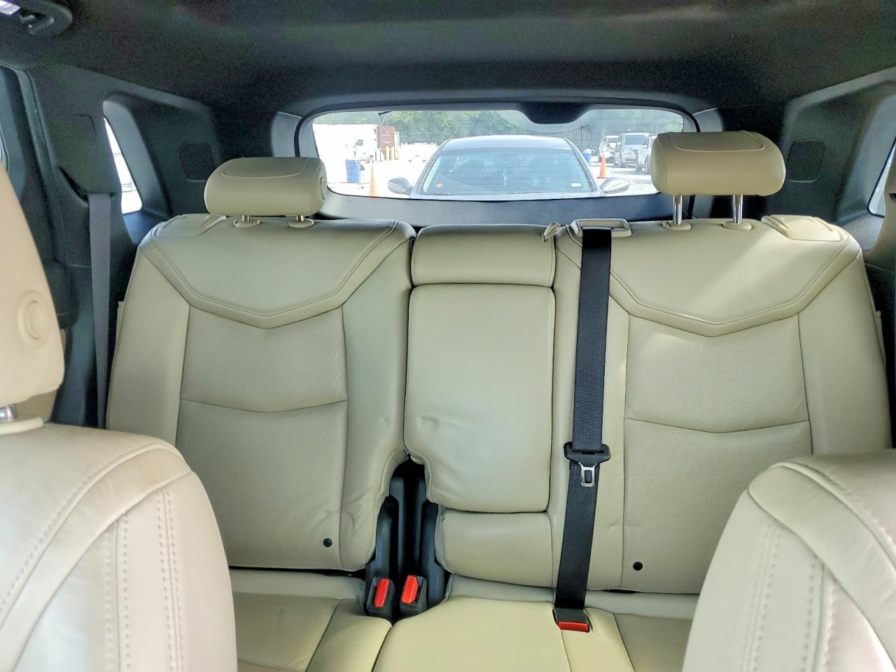2017 CADILLAC XT5